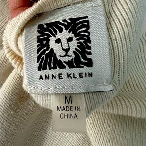 Anne Klein Medium Top